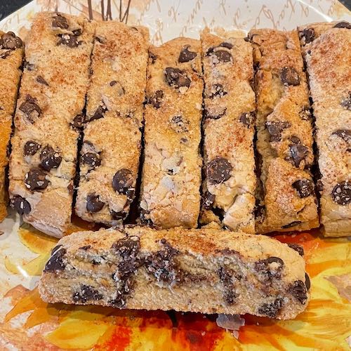 Mandel Bread Recipe: Easy Options for Chocolate Chips, Raisins, or Nuts