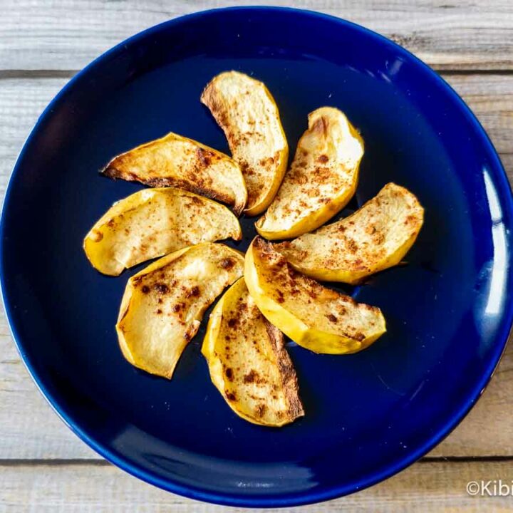 A plate of air fryer apples ready to eat.